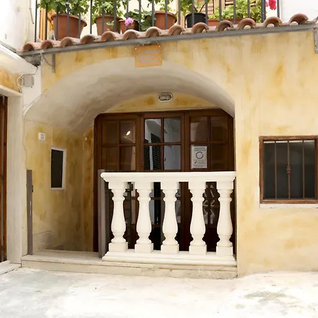 Apartment Corte Micetti 2 Centro Storico